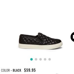 Steve Madden Black Slip On ECENTRCQ